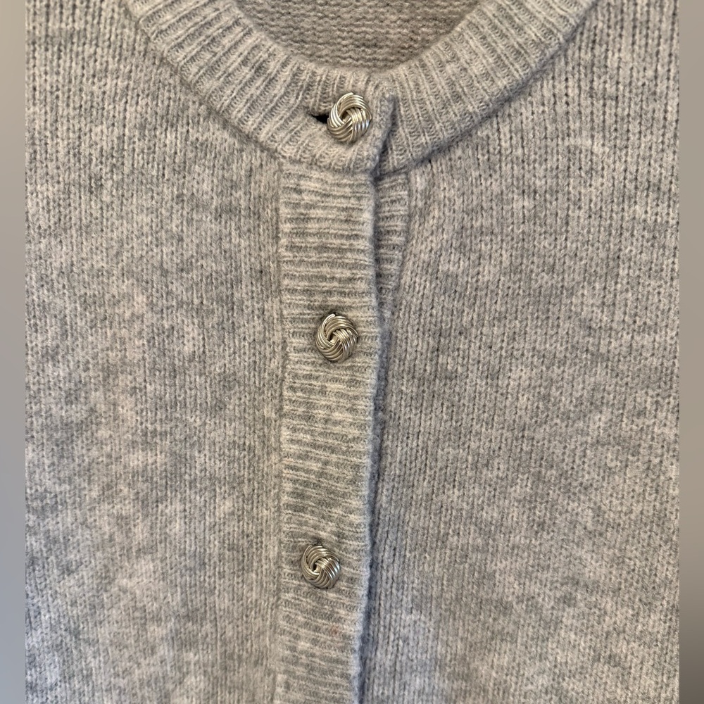 Abercrombie & Fitch Light Gray Women's Cardigan - Picture 4 of 4